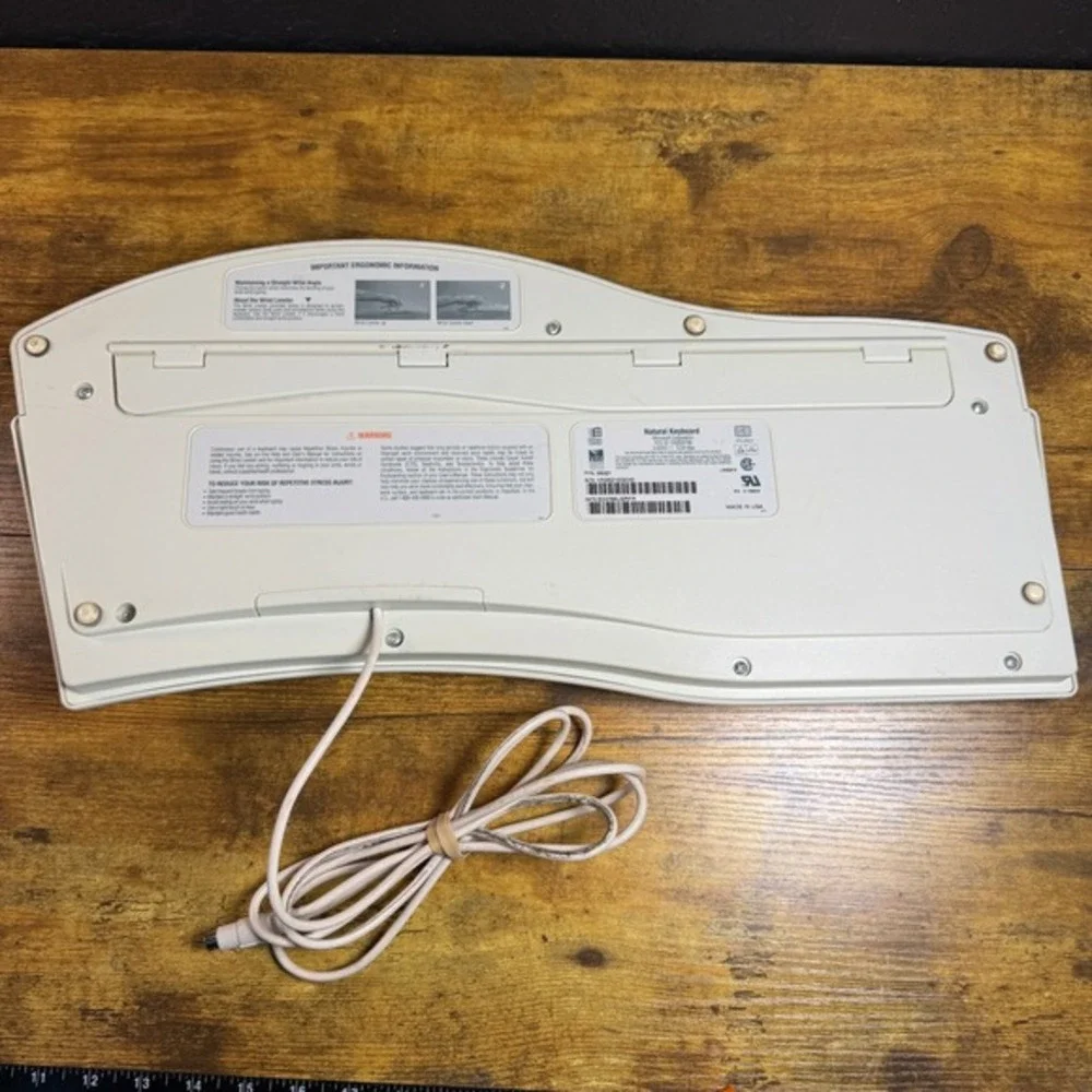Microsoft Natural Keyboard‎ Elite 58221 White Plastic Ergonomic PS2 Keyboard OS
